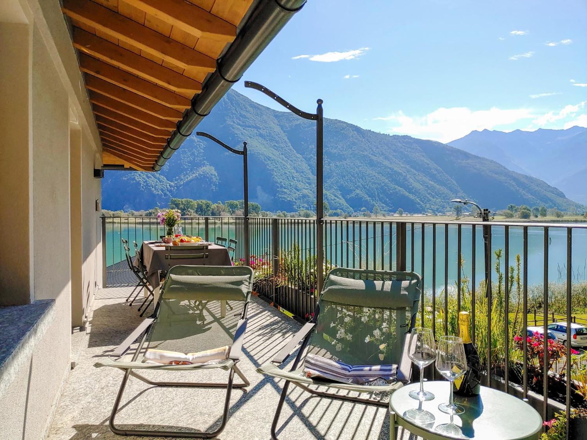 Dascio Silence Ferienwohnung mit Panorama Balkon Exterior foto