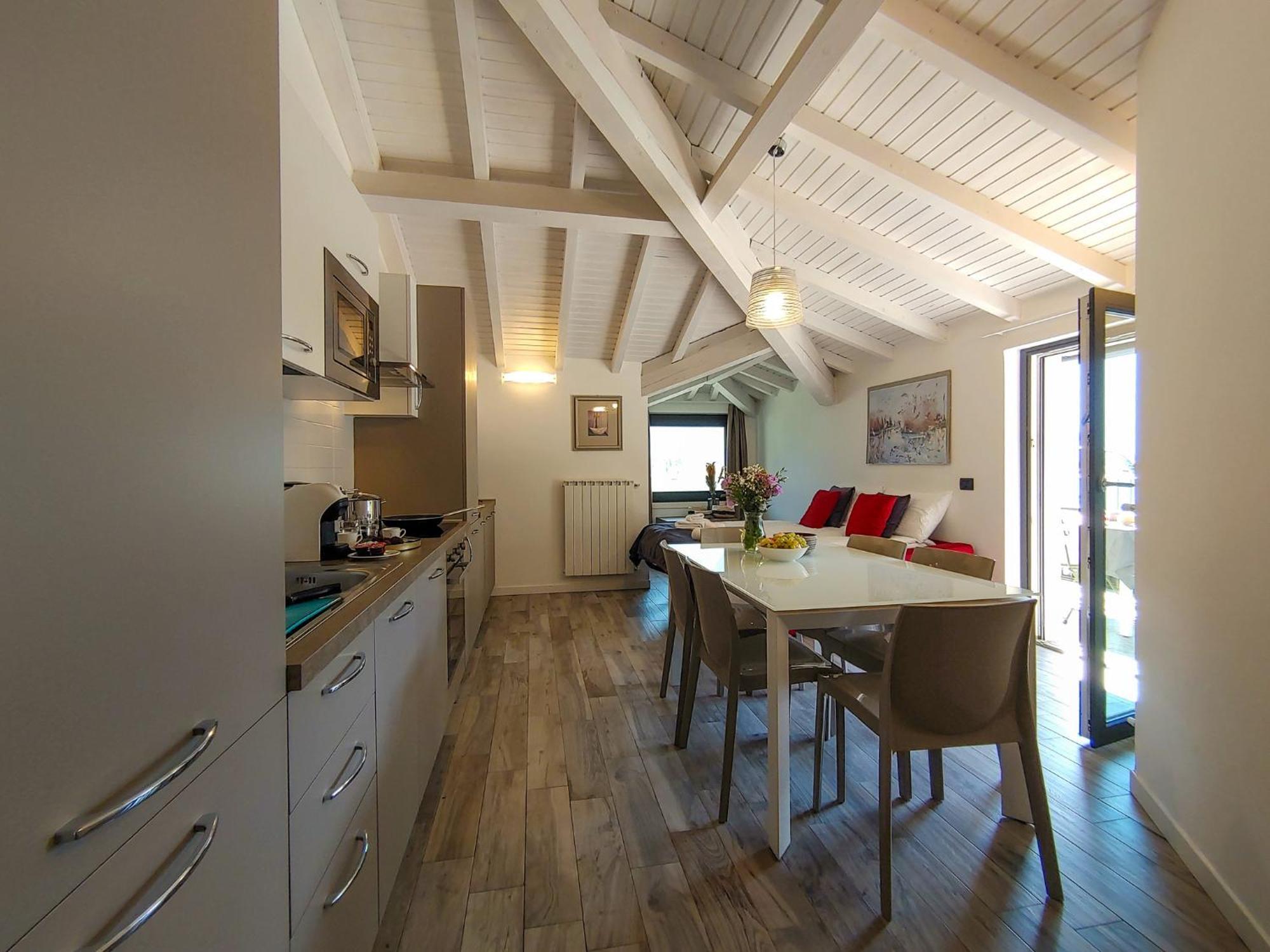 Dascio Silence Ferienwohnung mit Panorama Balkon Exterior foto
