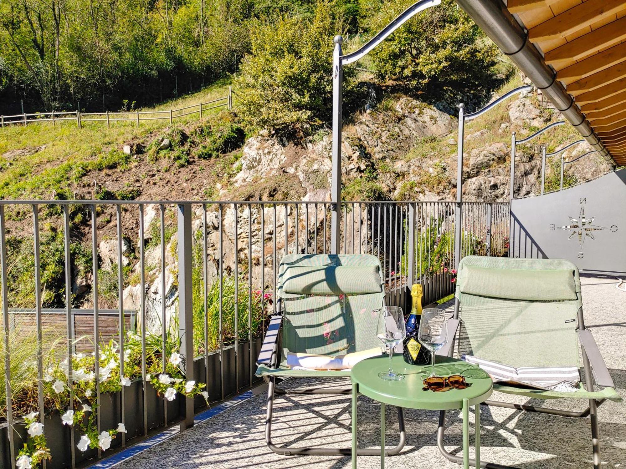 Dascio Silence Ferienwohnung mit Panorama Balkon Exterior foto